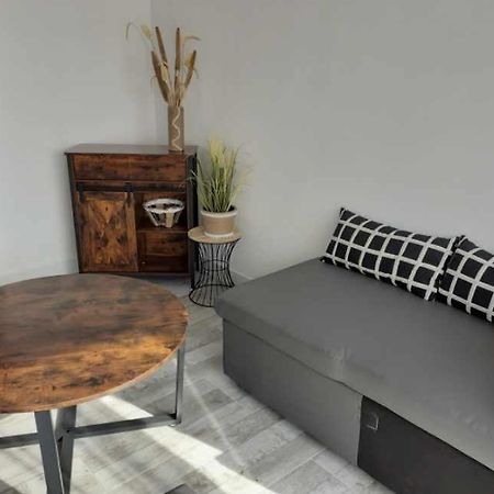 Studio Avec Mezzanine Гужан-Местрас Екстериор снимка